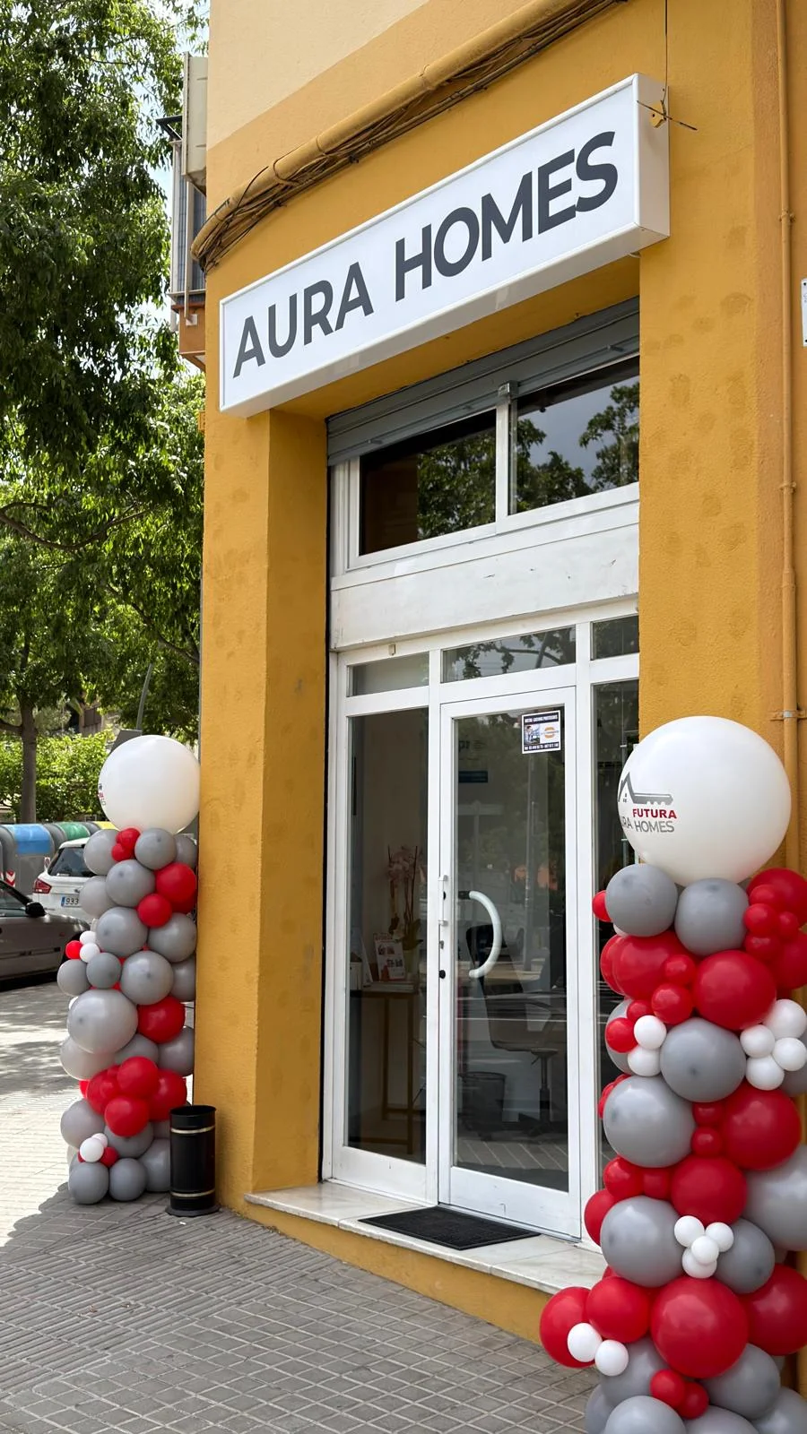 Exterior de la oficina de Aura Futura Homes