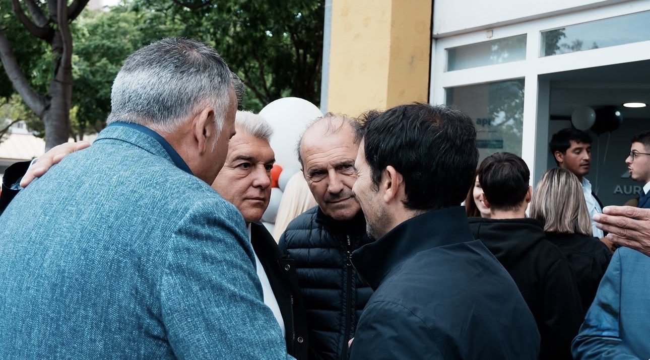 Asistentes a la inauguración